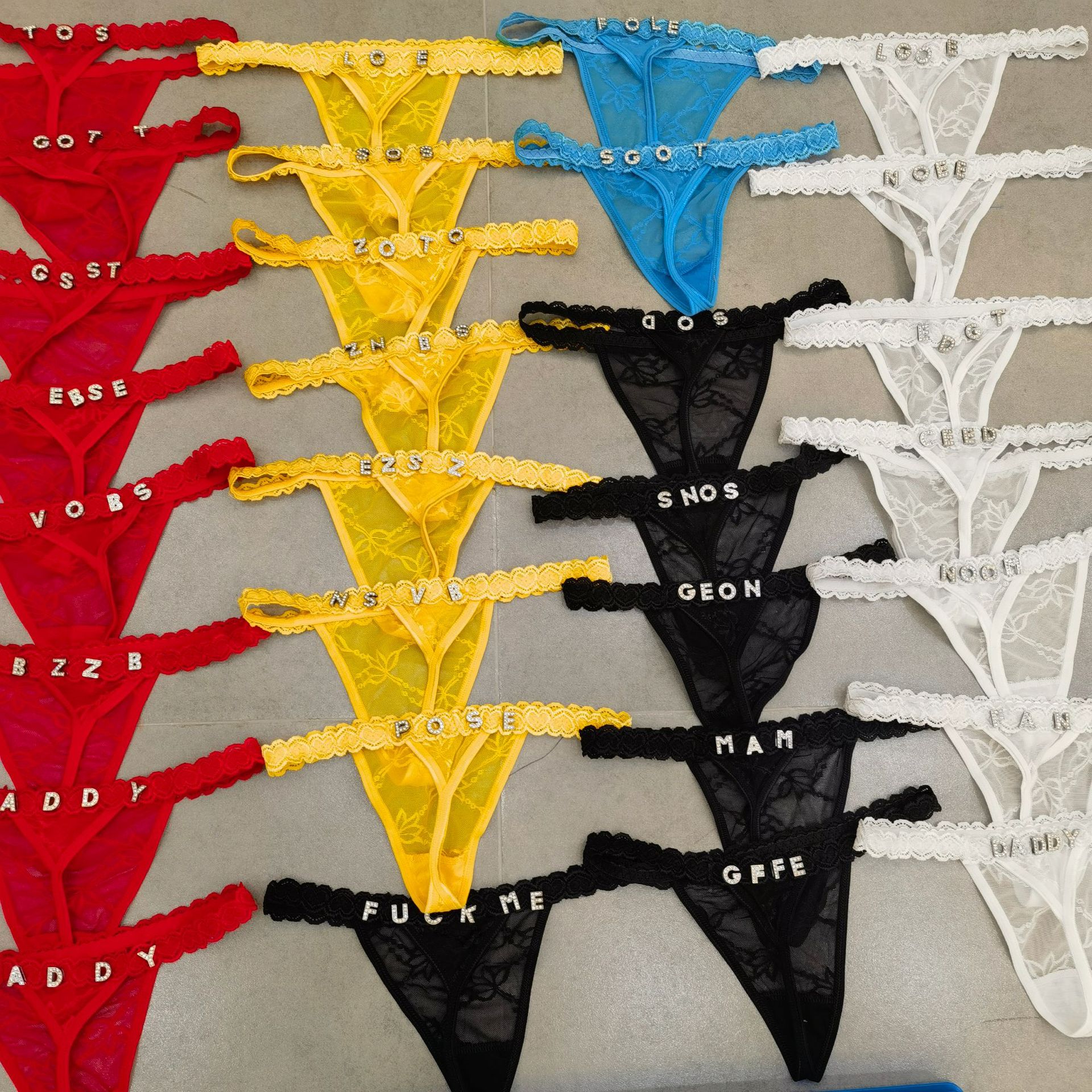 Customize Thongs Crystal Name  - Body Jewelry ulasan dan harga
