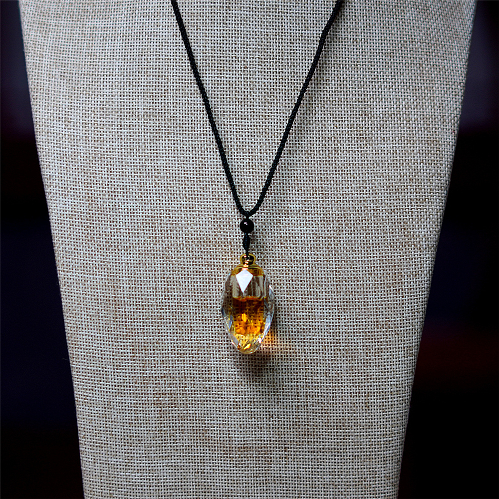 Heart-Shaped Agarwood Essentia - Body Jewelry Co ulasan dan harga
