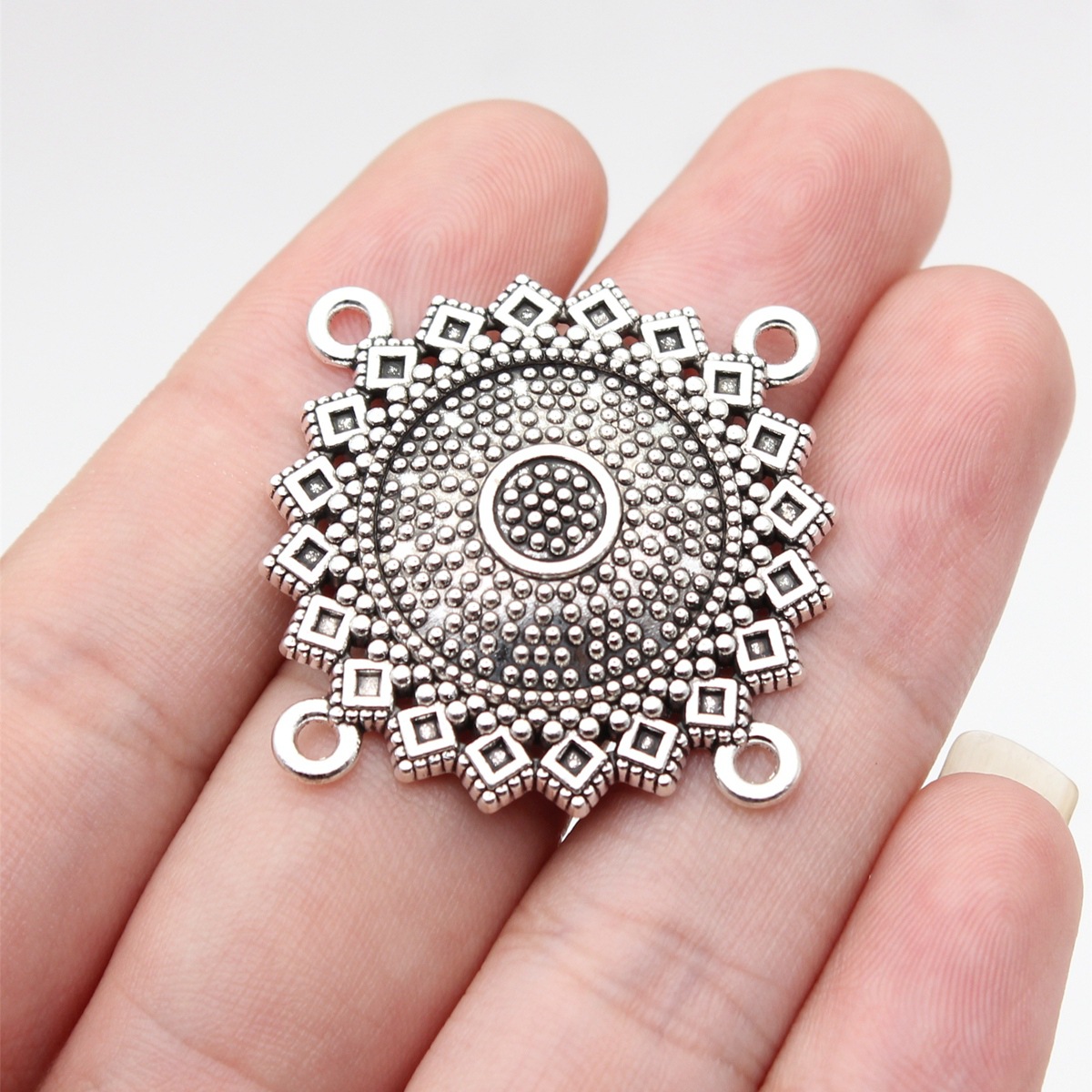 20pcs 32x32mm(1.26x1.26inch) 2 - Body Jewelry Materials ulasan dan harga